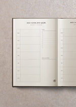 Load image into Gallery viewer, Linen Hardcover Weekly Planner
